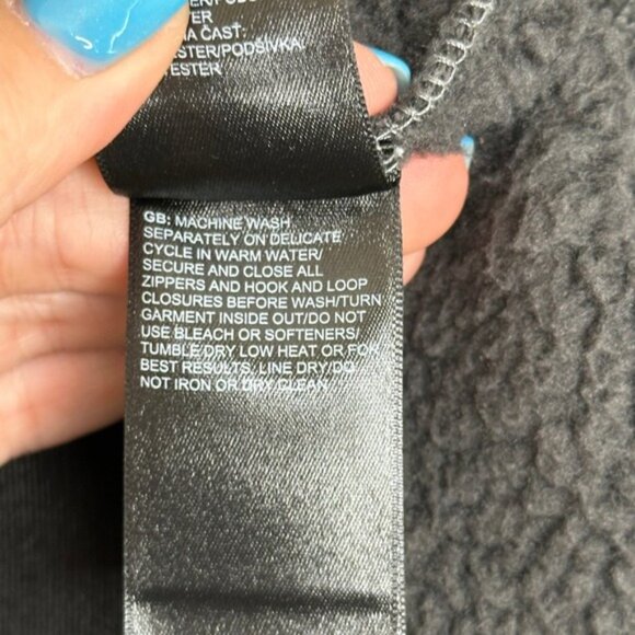 The North Face Woman's Maggy Sweater Gray Full Zip Fleece Jacket Coat Size L/G - Picture 6 of 8